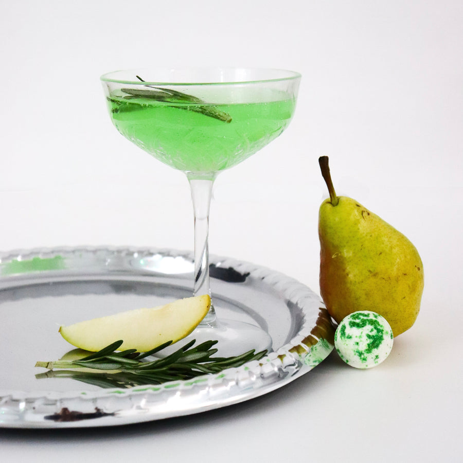 ROSEMARY PEAR FIZZ - COCKTAIL BOMB
